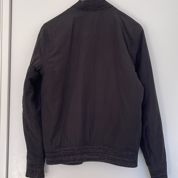 FAHERTY REVERSIBLE SURPLUS BOMBER - Picture 9 of 9